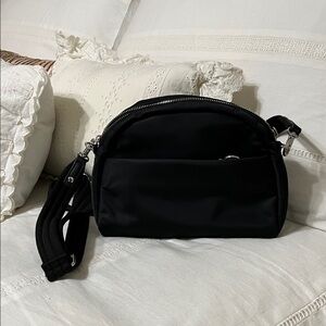 Sleek Black Crossbody Bag